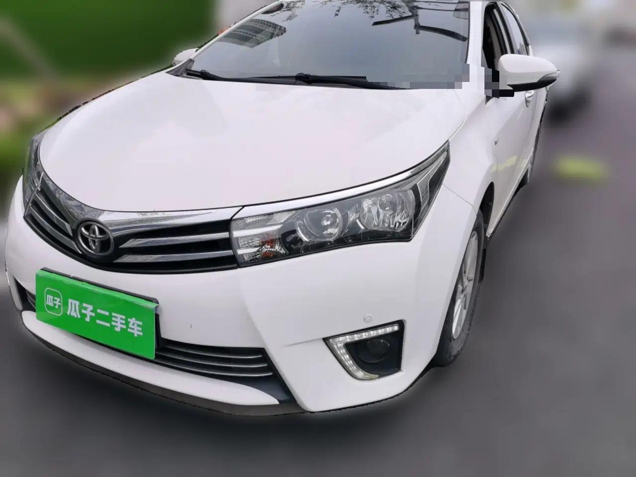 Toyota Corolla 2014 1.6L CVT GL-i — миниатюра 1