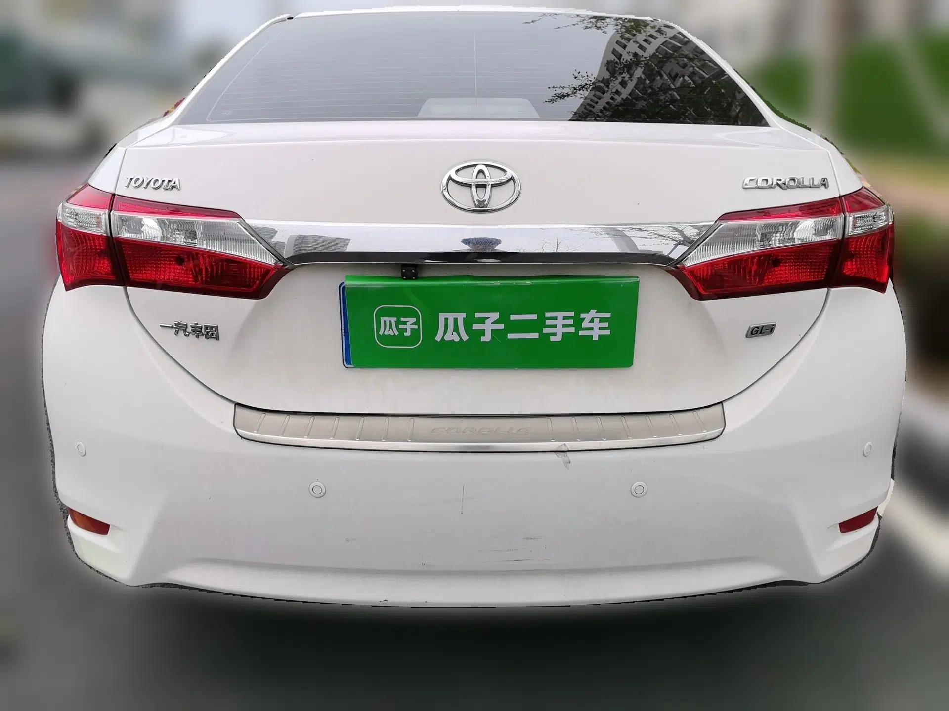 Toyota Corolla 2014 1.6L CVT GL-i — миниатюра 5