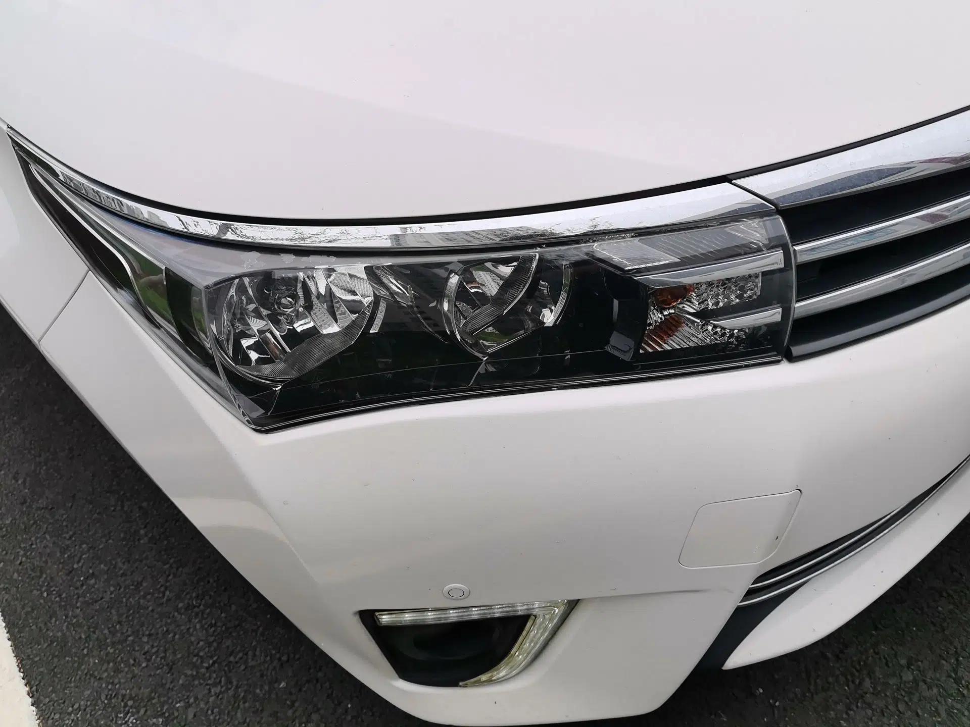Toyota Corolla 2014 1.6L CVT GL-i — миниатюра 7