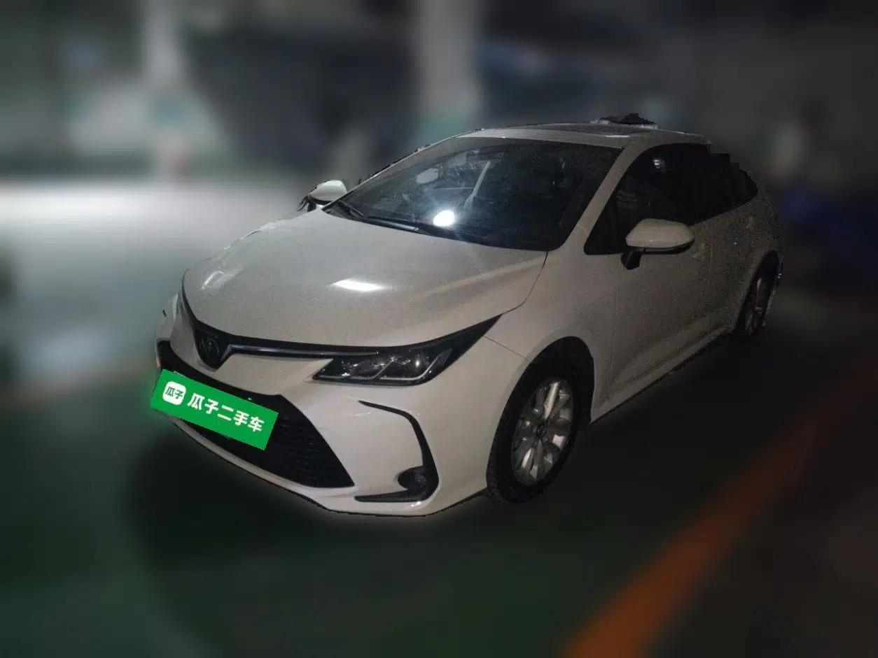 Toyota Corolla 2019 1.2T S-CVT GL-i Luxury Edition — миниатюра 1