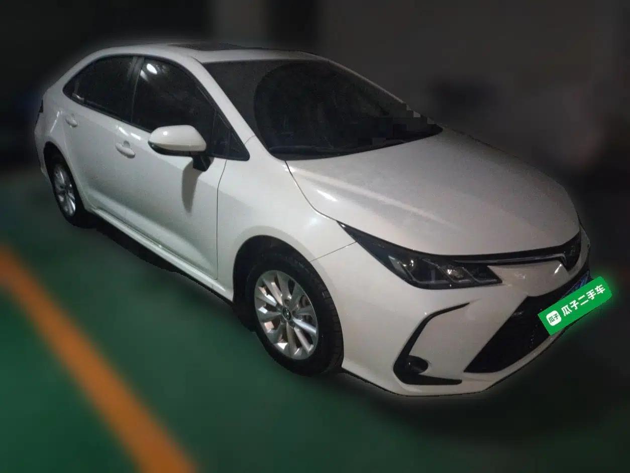 Toyota Corolla 2019 1.2T S-CVT GL-i Luxury Edition — миниатюра 3