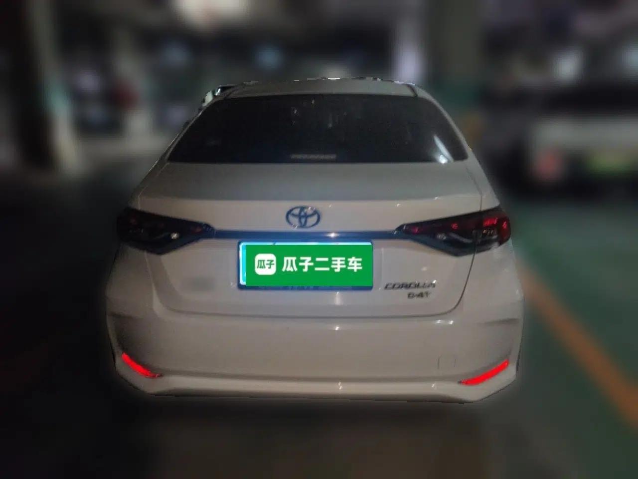 Toyota Corolla 2019 1.2T S-CVT GL-i Luxury Edition — миниатюра 5