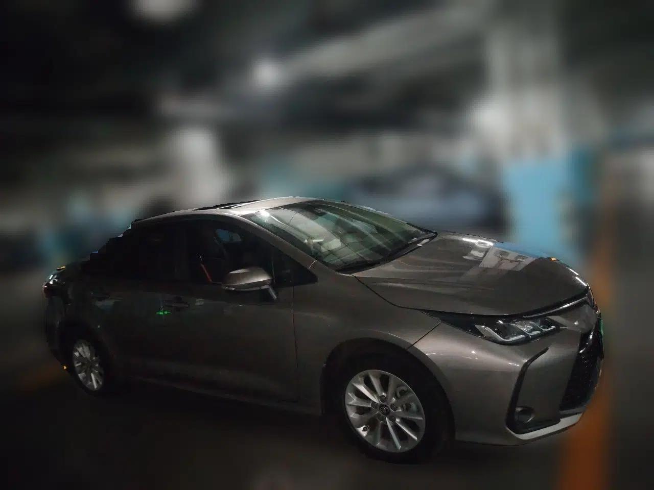 Toyota Corolla 2021 1.2T S-CVT Elite PLUS Edition — миниатюра 3
