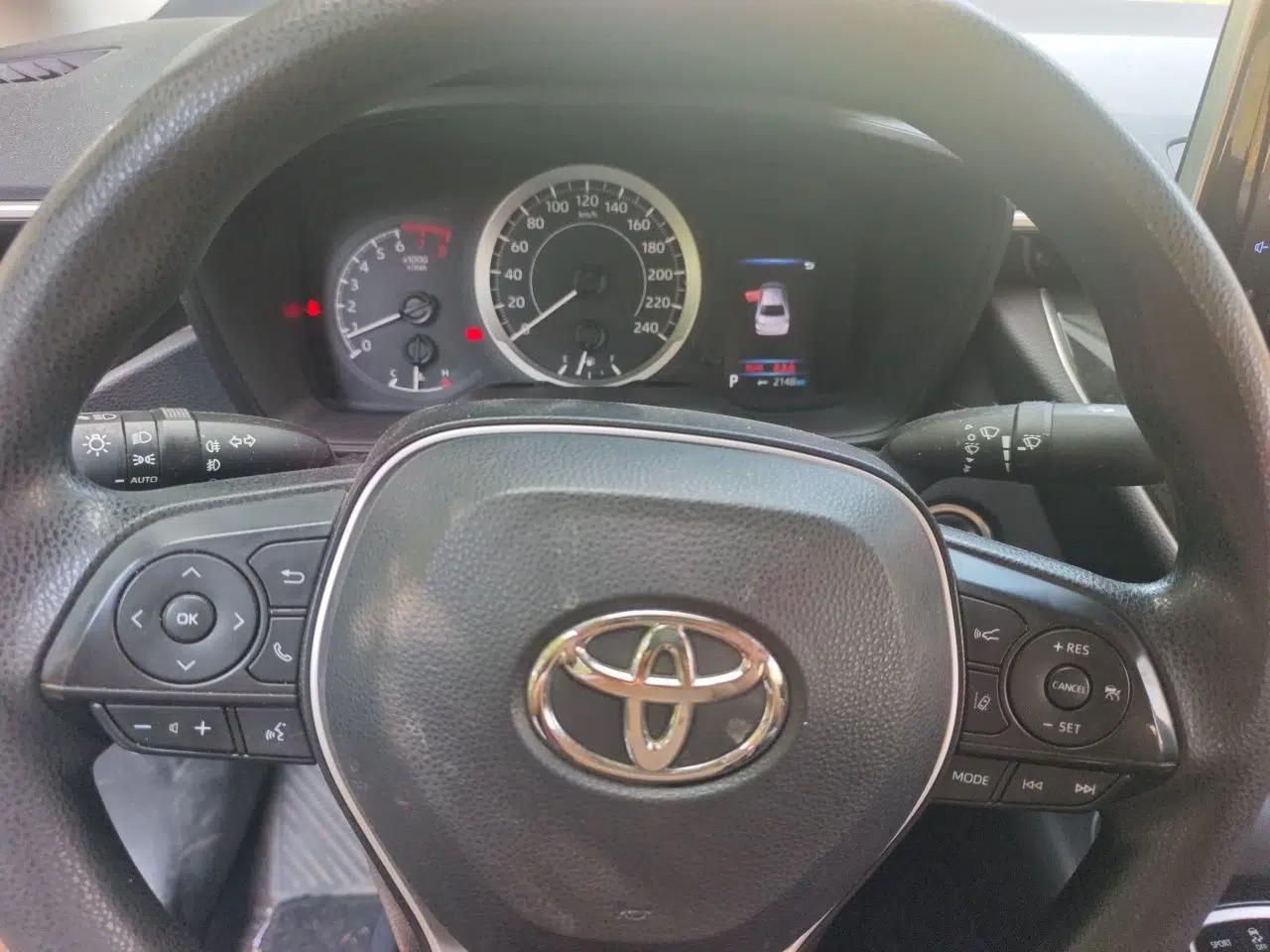 Toyota Corolla 2021 1.2T S-CVT Elite PLUS Edition — миниатюра 11