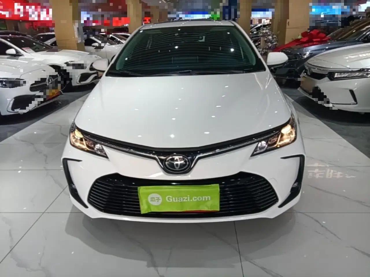 Toyota Corolla 2021 1.2T S-CVT Elite Edition — миниатюра 2