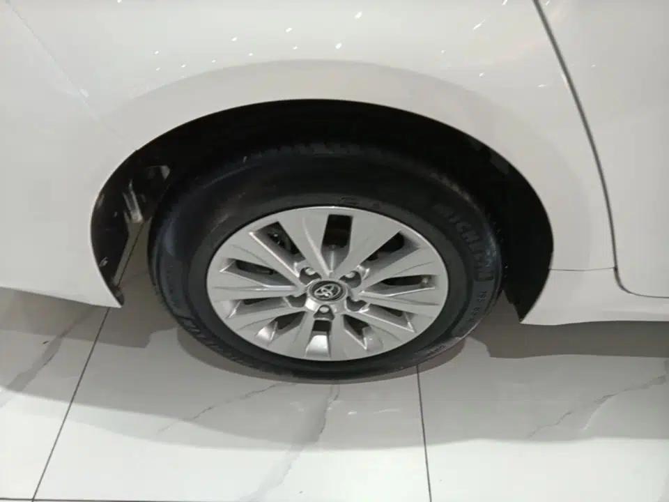Toyota Corolla 2021 1.2T S-CVT Elite Edition — миниатюра 11
