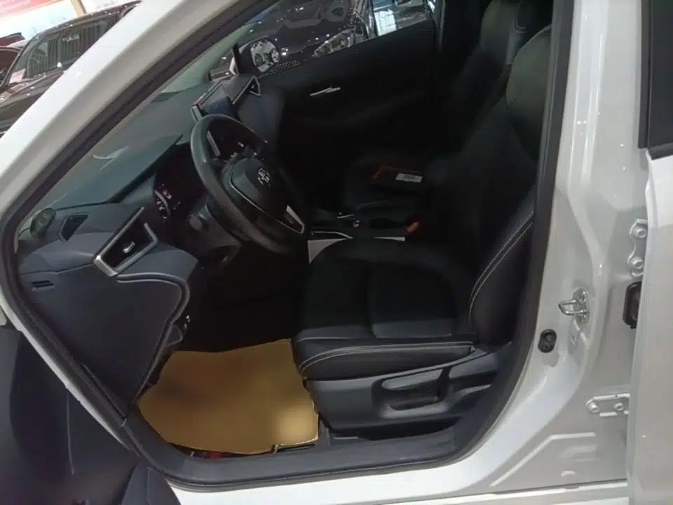 Toyota Corolla 2021 1.2T S-CVT Elite Edition — миниатюра 17