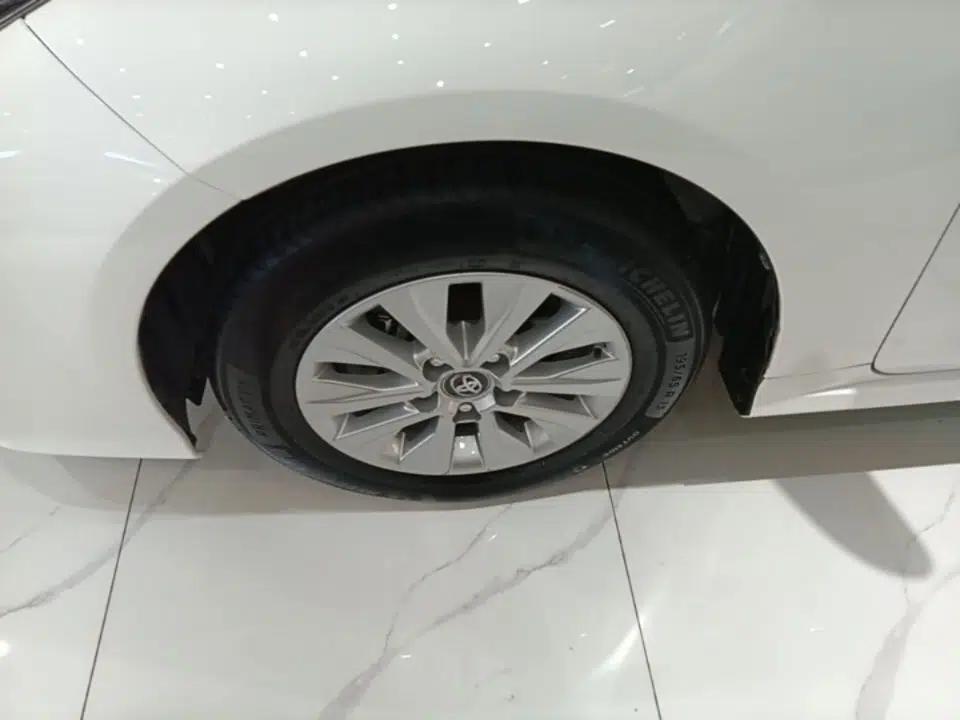 Toyota Corolla 2021 1.2T S-CVT Elite Edition — миниатюра 10