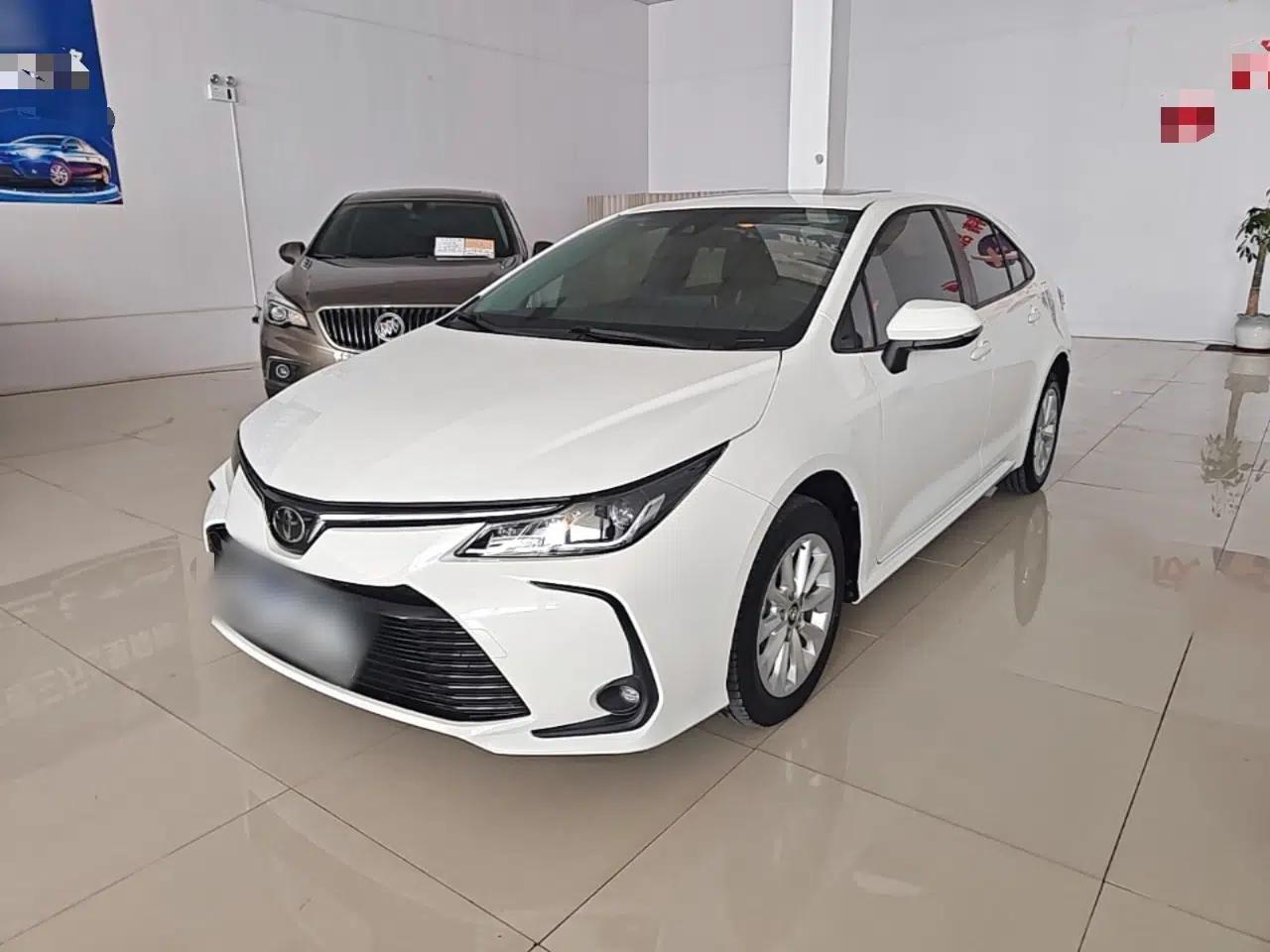 Toyota Corolla 2021 1.2T S-CVT Elite PLUS Edition — миниатюра 1