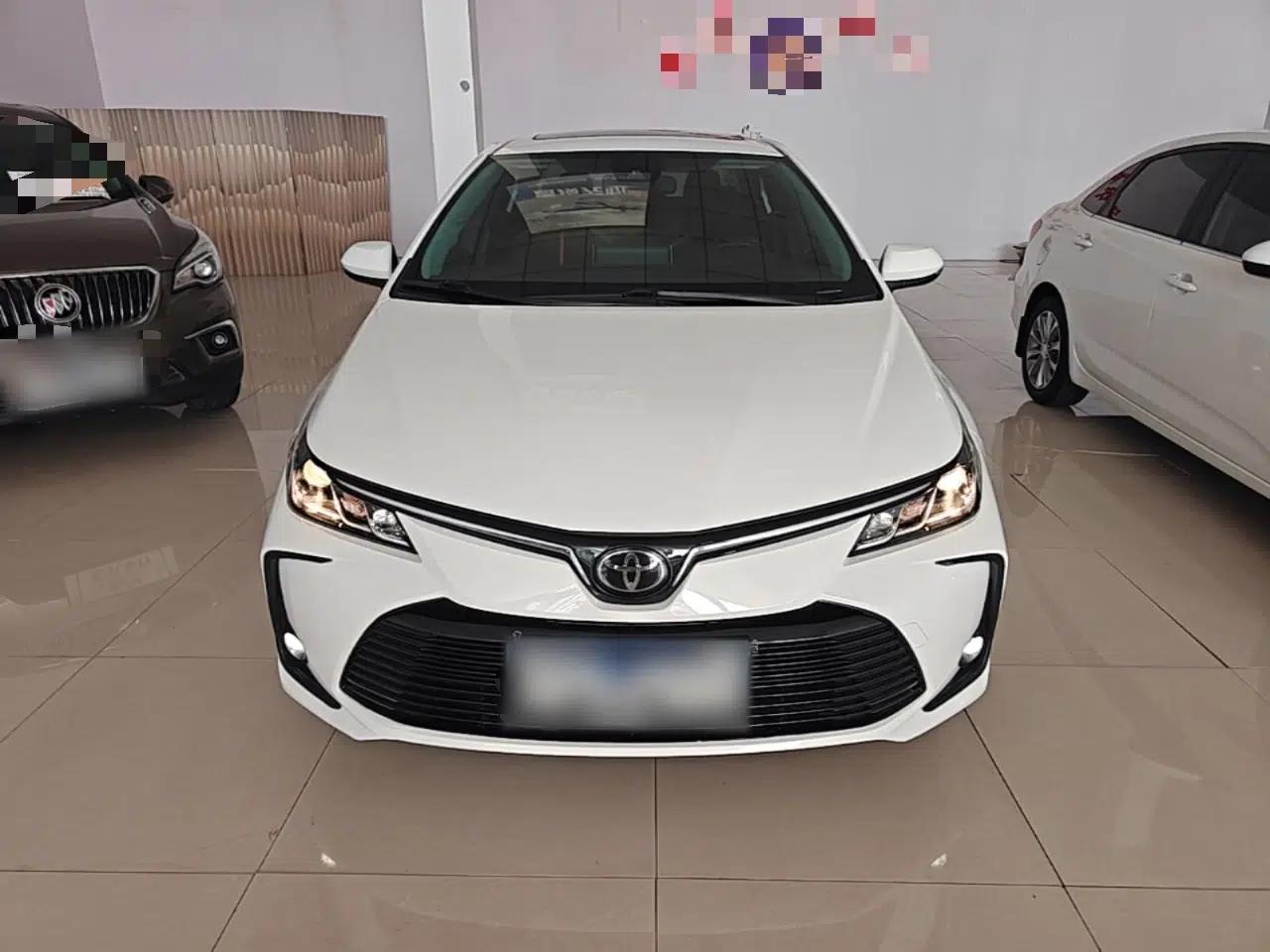 Toyota Corolla 2021 1.2T S-CVT Elite PLUS Edition — миниатюра 2
