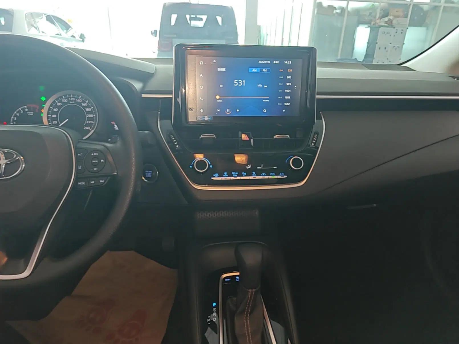 Toyota Corolla 2021 1.2T S-CVT Elite PLUS Edition — миниатюра 15