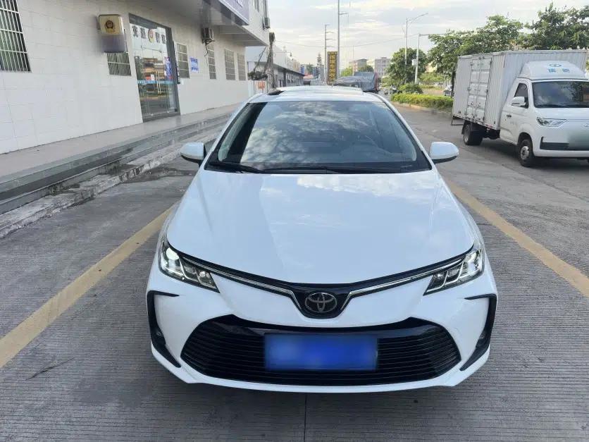 Toyota Corolla 2021 1.2T S-CVT Elite PLUS Edition — миниатюра 17