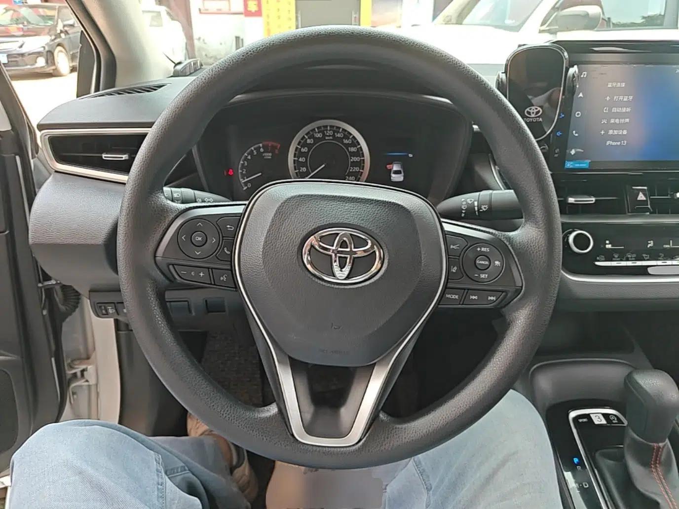Toyota Corolla 2021 1.2T S-CVT Elite PLUS Edition — миниатюра 19