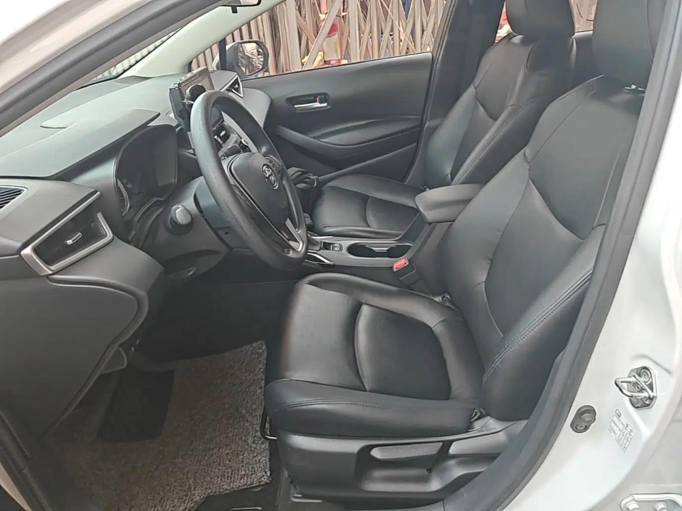 Toyota Corolla 2021 1.2T S-CVT Elite PLUS Edition — миниатюра 23