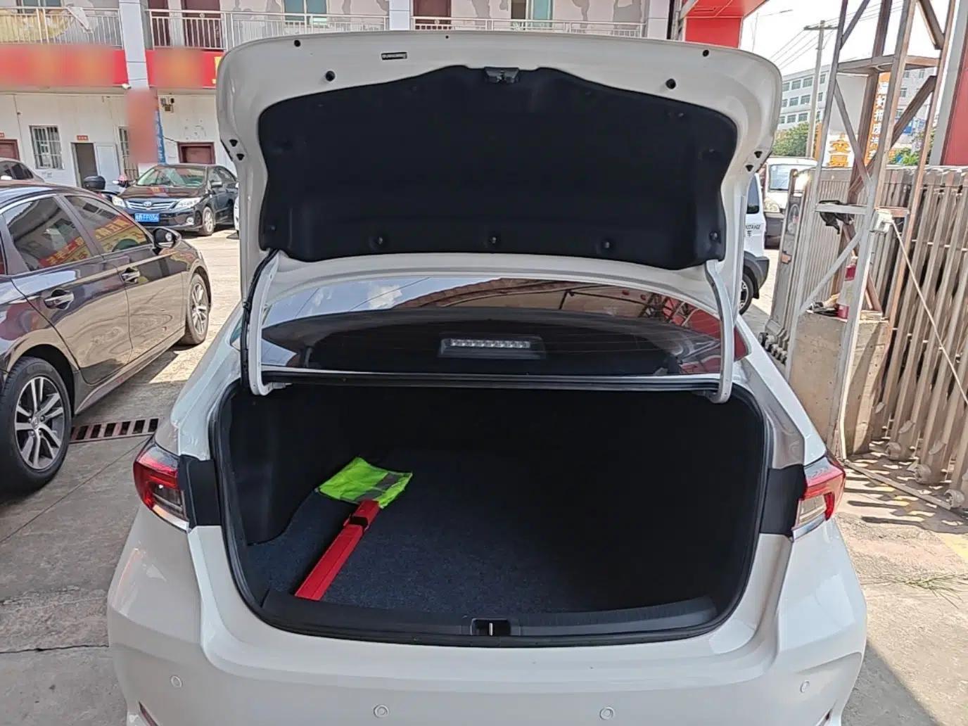 Toyota Corolla 2021 1.2T S-CVT Elite PLUS Edition — миниатюра 28