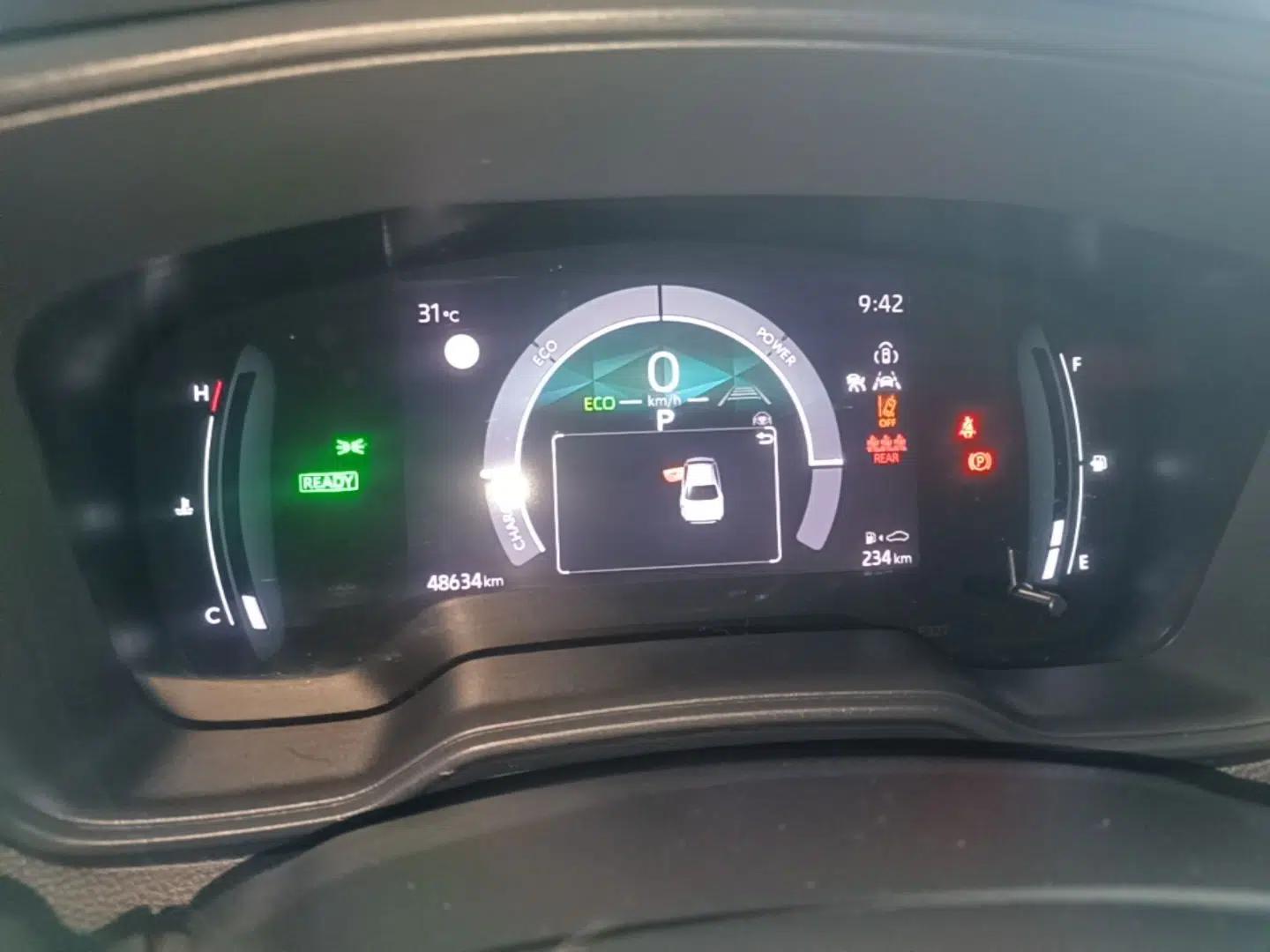 Toyota Corolla 2023 1.8L Smart Electric Hybrid Dual-Motor Elite Edition — миниатюра 14