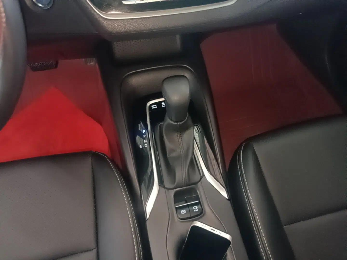 Toyota Corolla 2023 1.8L Smart Electric Hybrid Dual-Motor Elite Edition — миниатюра 16