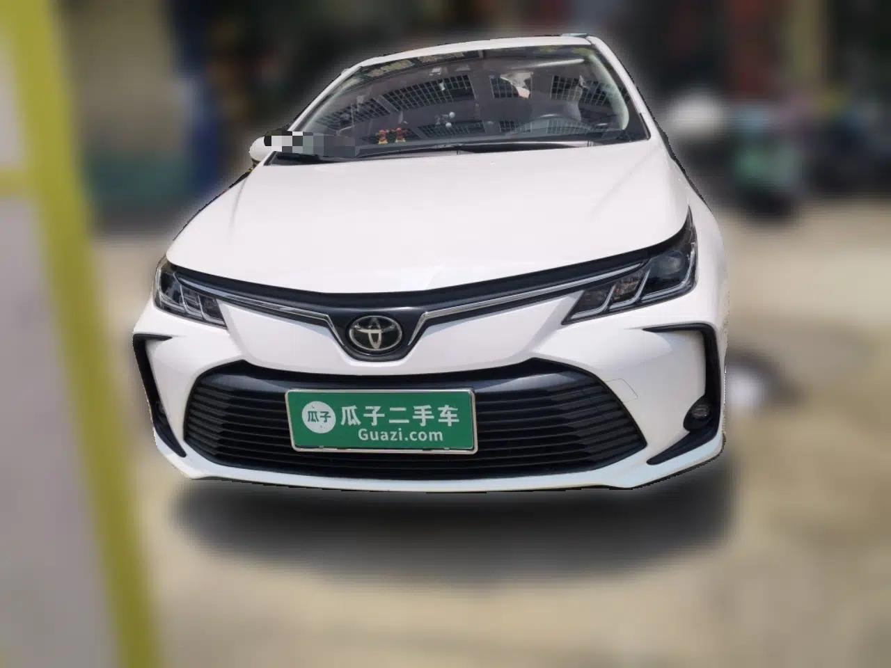 Toyota Corolla 2021 1.2T S-CVT Elite PLUS Edition — миниатюра 2