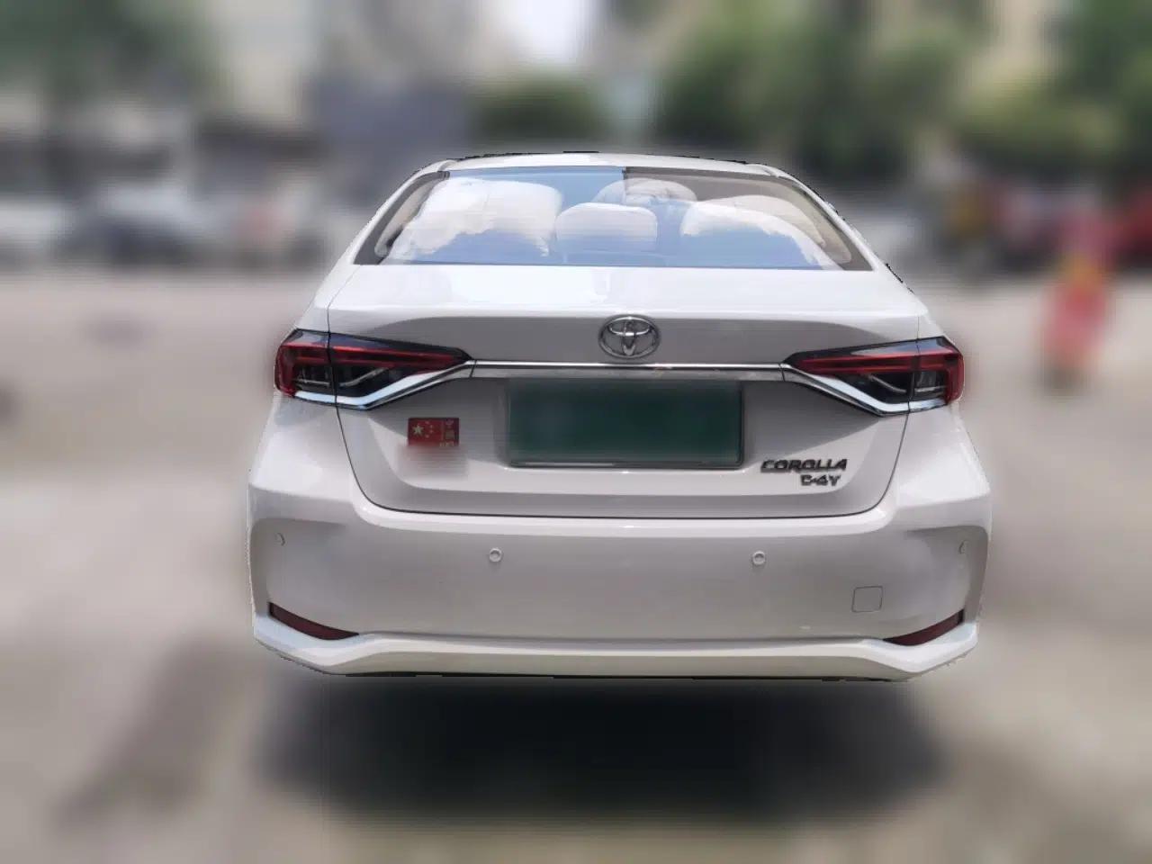 Toyota Corolla 2021 1.2T S-CVT Elite PLUS Edition — миниатюра 5