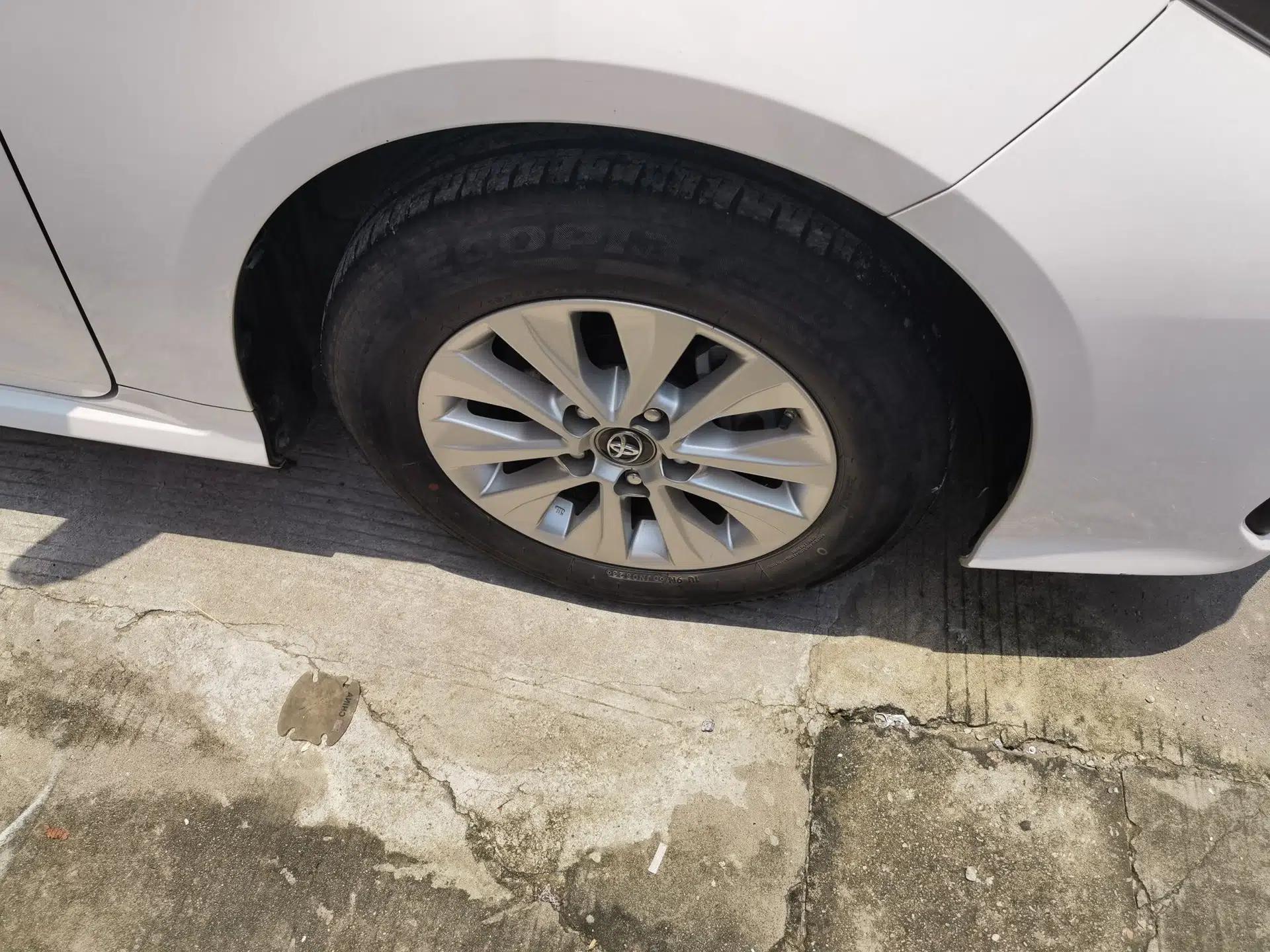Toyota Corolla 2021 1.2T S-CVT Elite PLUS Edition — миниатюра 8