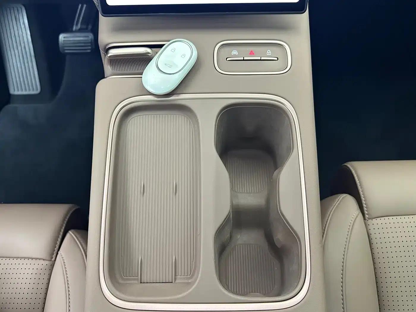 NIO ES6 2023 model 75kWh — миниатюра 22