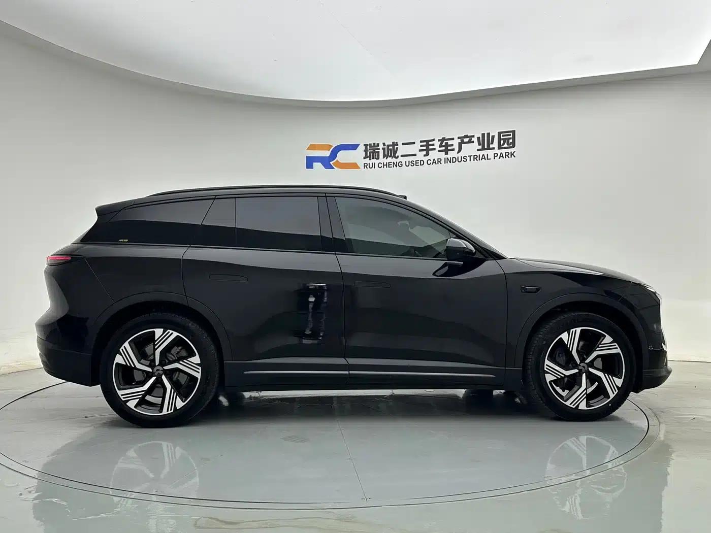NIO ES6 2023 model 75kWh — миниатюра 4