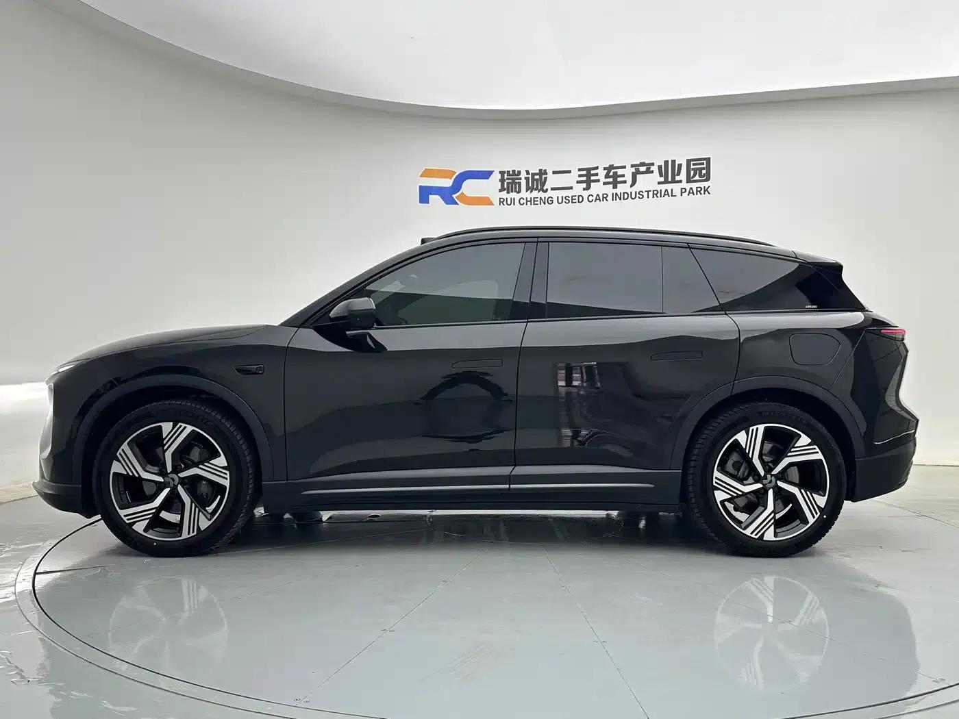 NIO ES6 2023 model 75kWh — миниатюра 9