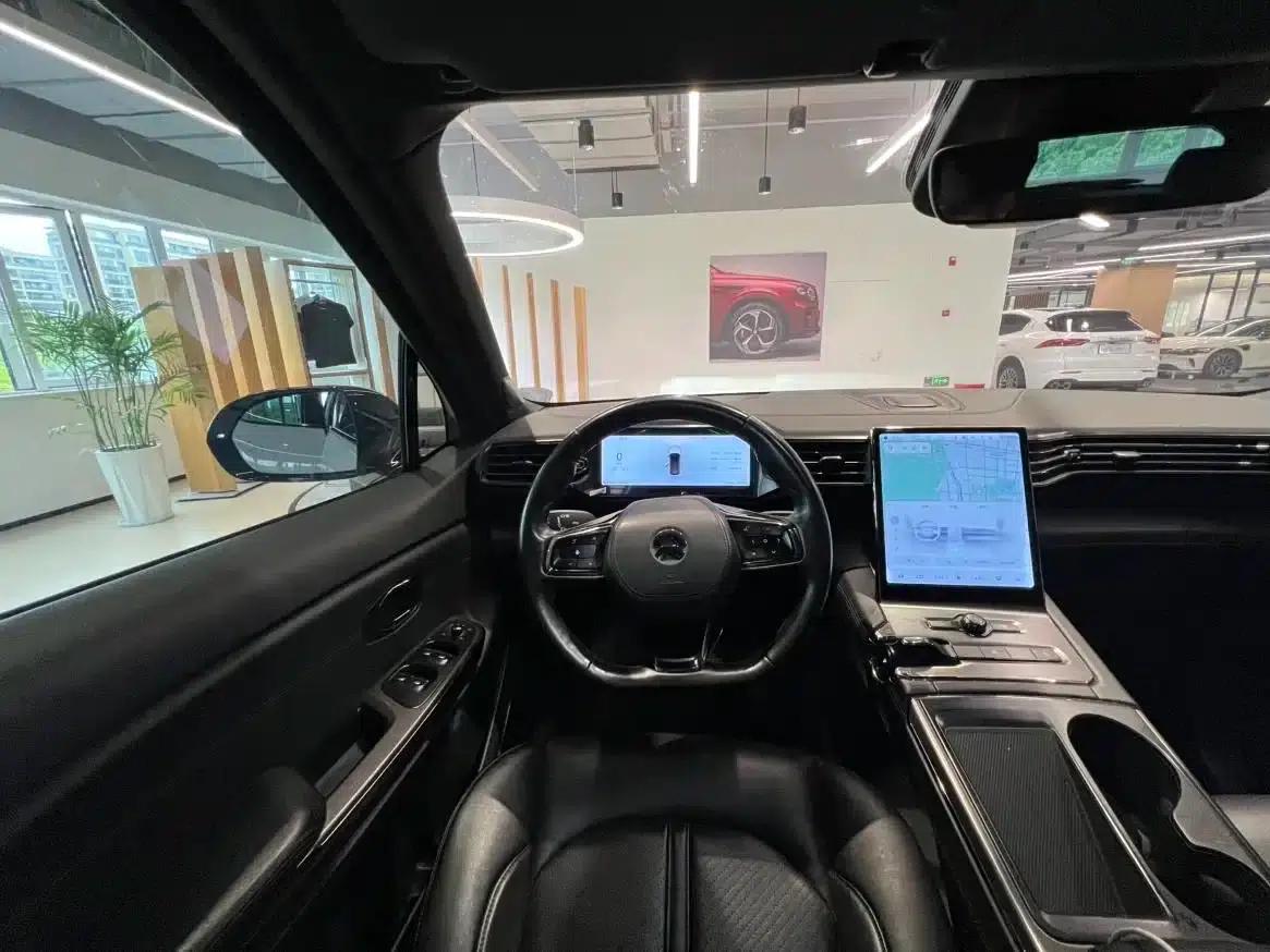 NIO ES6 2020 420KM Sport Edition — миниатюра 12