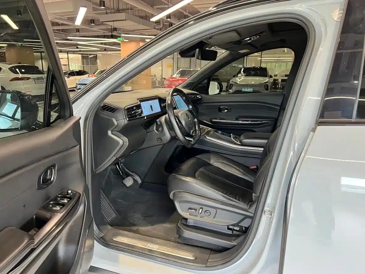 NIO ES6 2020 420KM Sport Edition — миниатюра 8