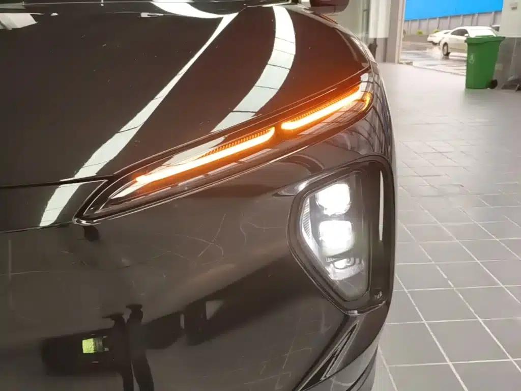 NIO ES6 2024 model 75kWh — миниатюра 24
