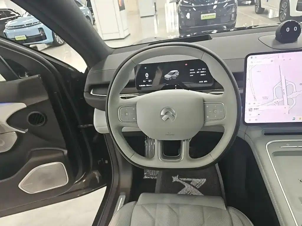NIO ES6 2025 model 75kWh — миниатюра 11