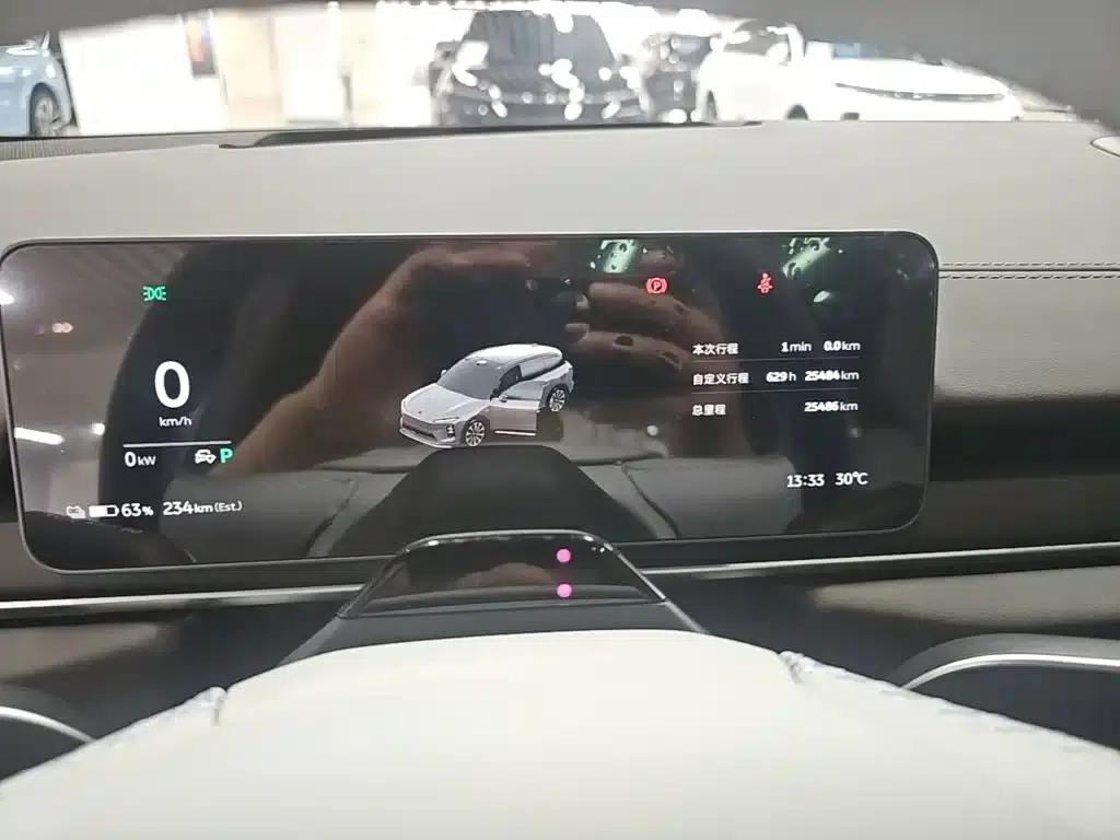 NIO ES6 2025 model 75kWh — миниатюра 12