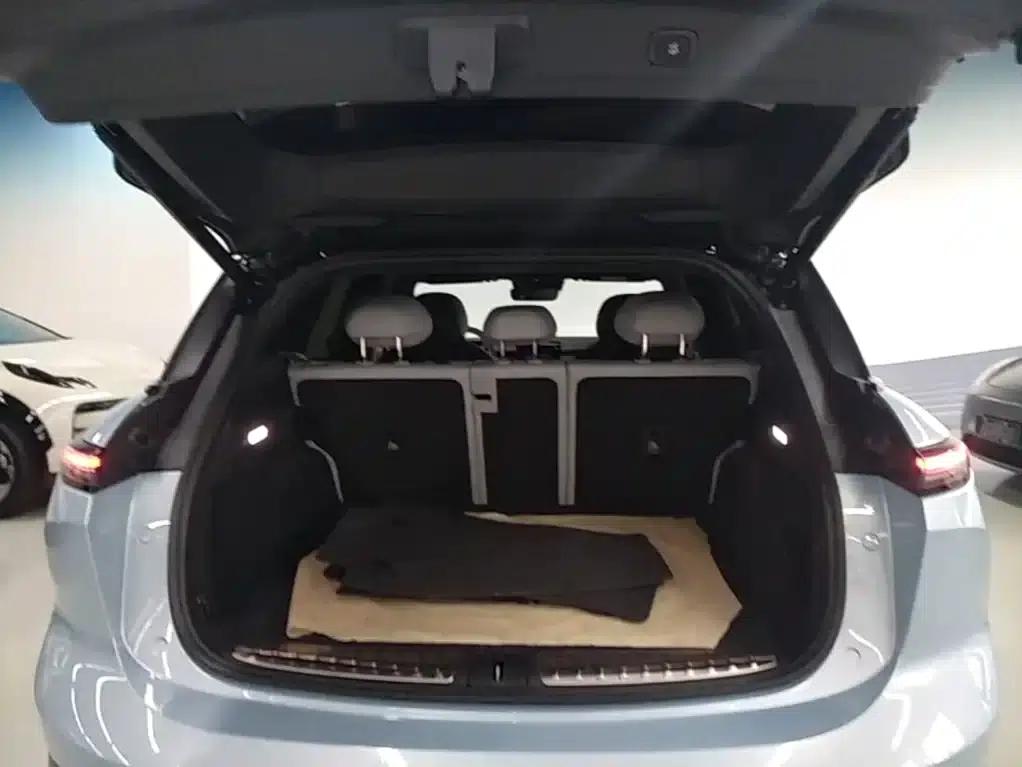 NIO ES6 2024 model 75kWh — миниатюра 19