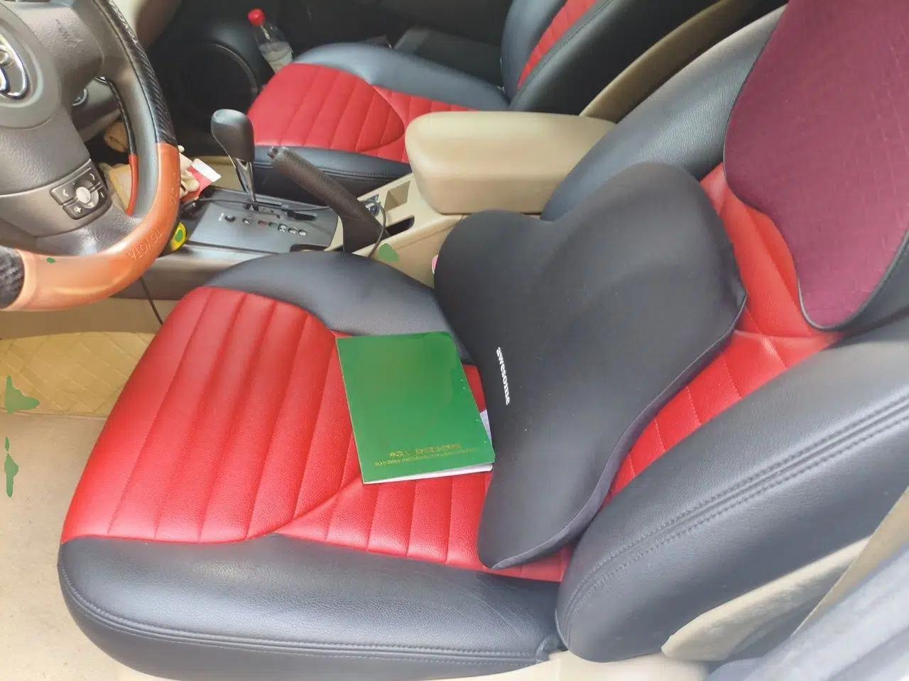 Toyota RAV4 2011 2.0L Automatic Classic Edition — миниатюра 16