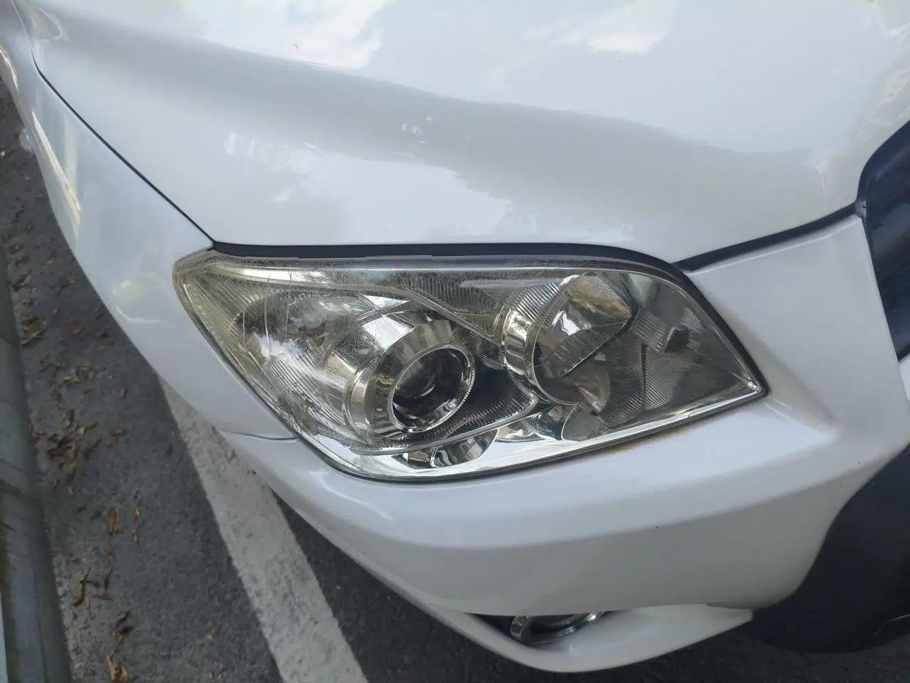 Toyota RAV4 2011 2.0L Automatic Classic Edition — миниатюра 7