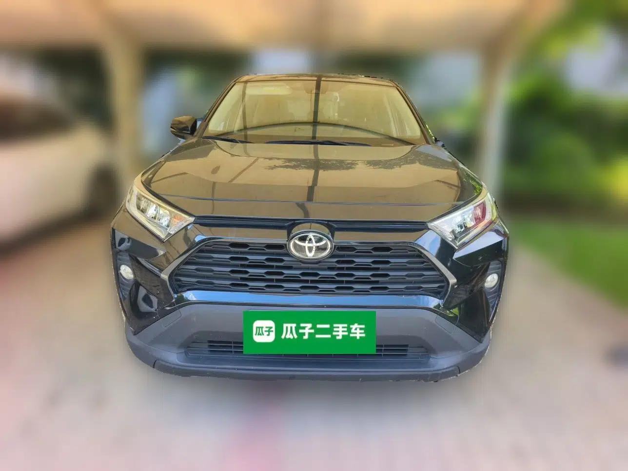 Toyota RAV4 2020 2.0L CVT Two-Wheel Drive Urban Edition — миниатюра 2
