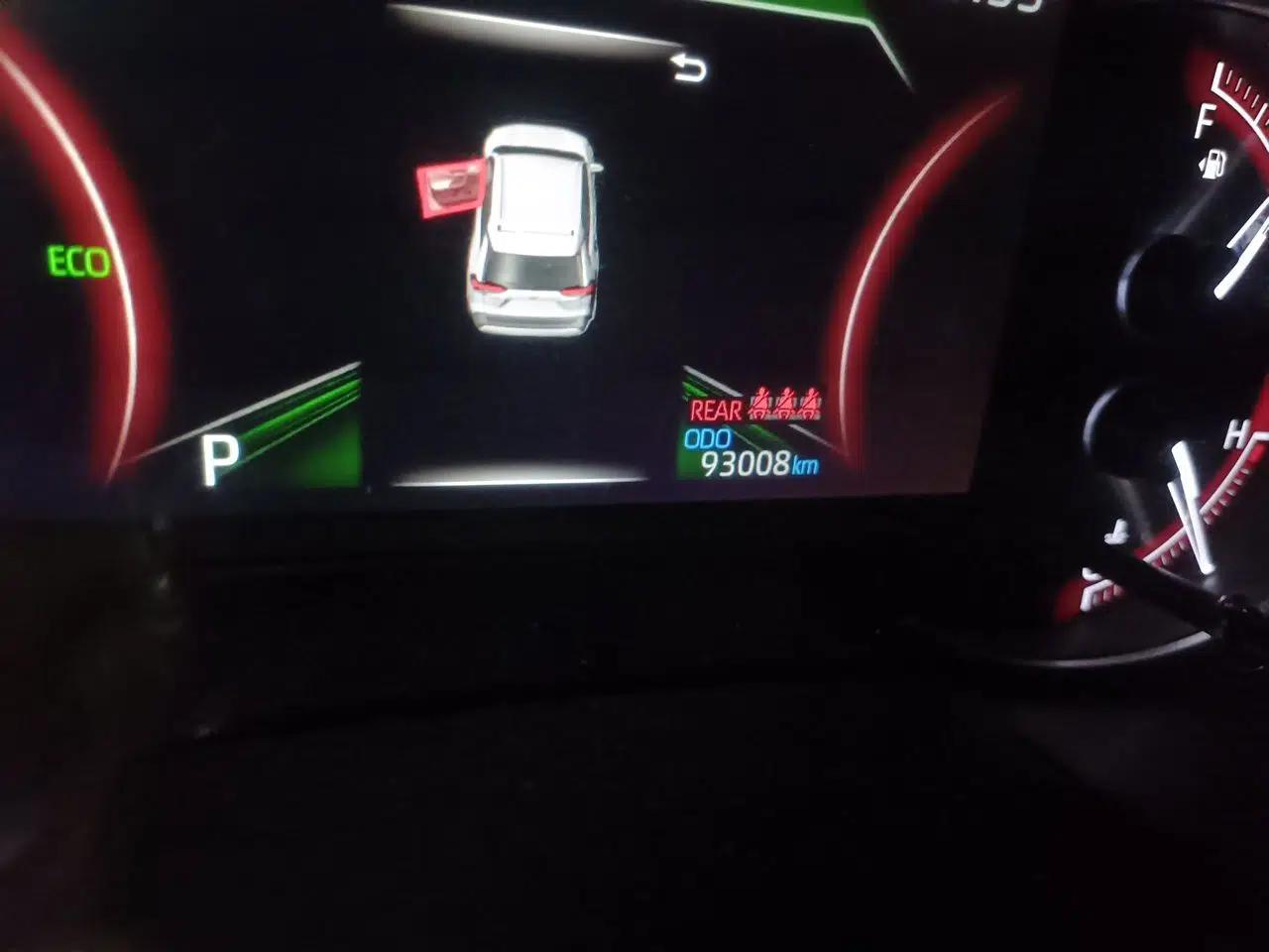 Toyota RAV4 2020 2.0L CVT Two-Wheel Drive Prestige Edition — миниатюра 12