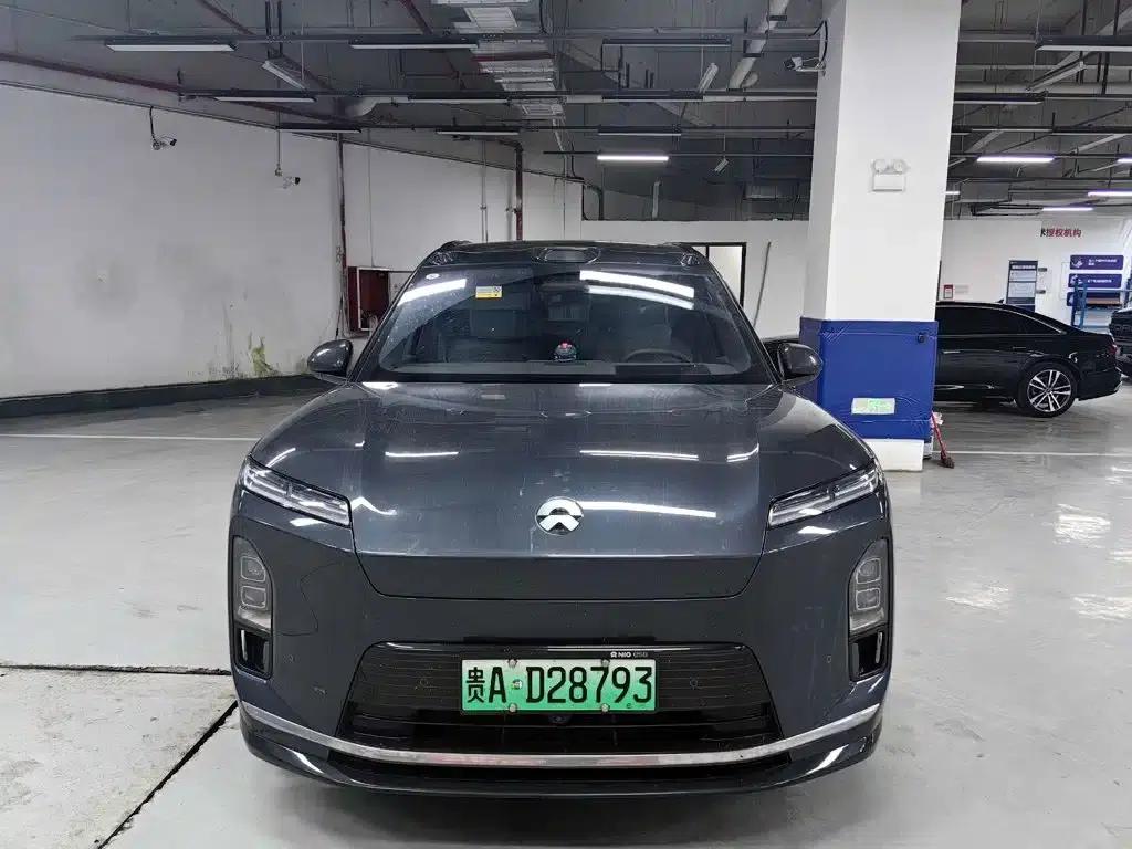 NIO ES8 2026 Model Six-Seat Executive Signature Edition — миниатюра 2
