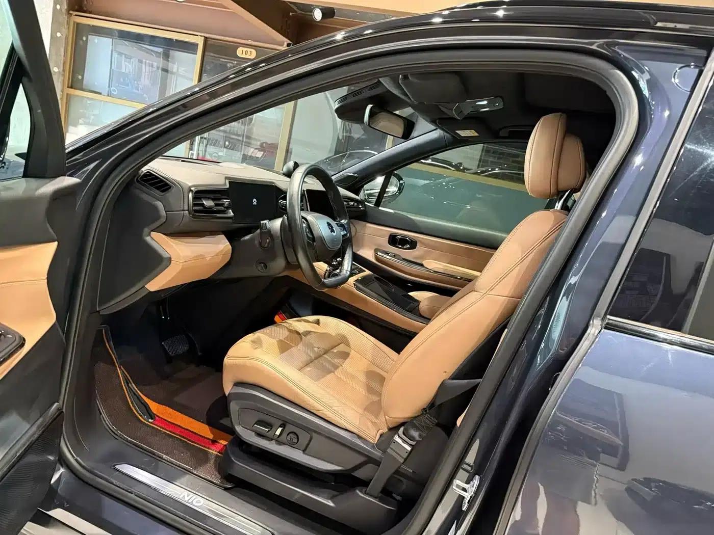 NIO ES8 2020 Model 415KM Seven-Seater — миниатюра 5