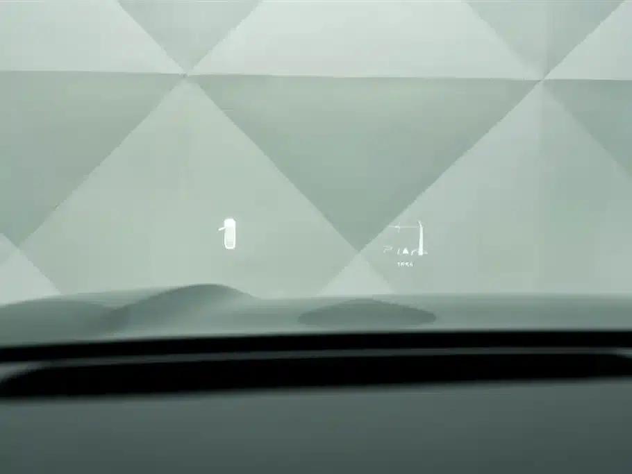 NIO ES8 2026 Model Six-Seat Executive Luxury Edition — миниатюра 11
