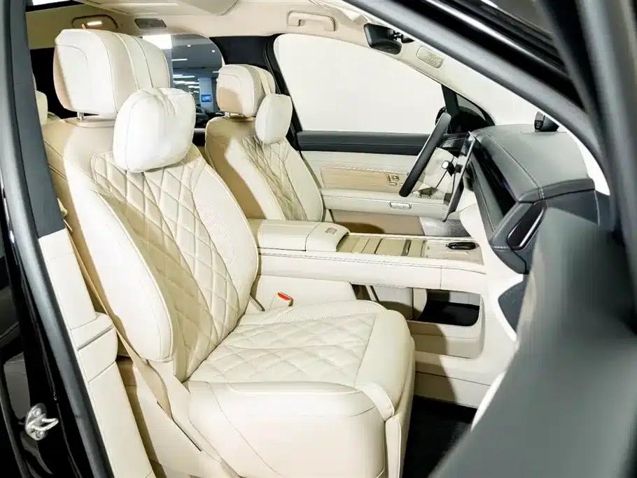 NIO ES8 2026 Model Six-Seat Executive Luxury Edition — миниатюра 21