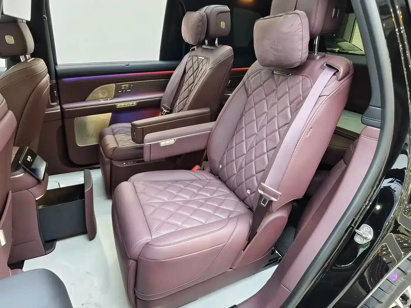 NIO ES8 2026 Model Six-Seat Executive Signature Edition — миниатюра 13