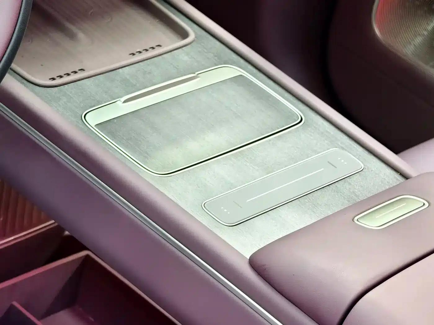 NIO ES8 2026 Model Six-Seat Executive Signature Edition — миниатюра 20