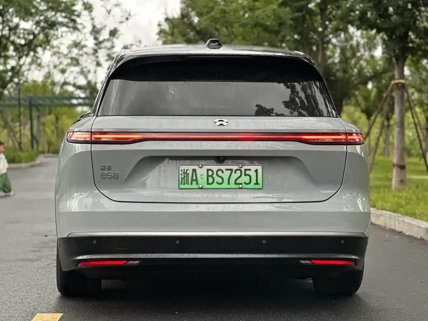 NIO ES8 2023 model 75kWh — миниатюра 5