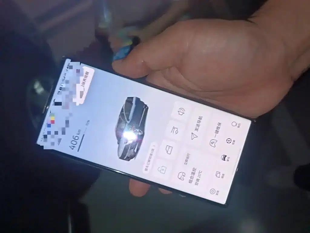 NIO ES8 2020 Model 580KM Seven-Seater — миниатюра 12