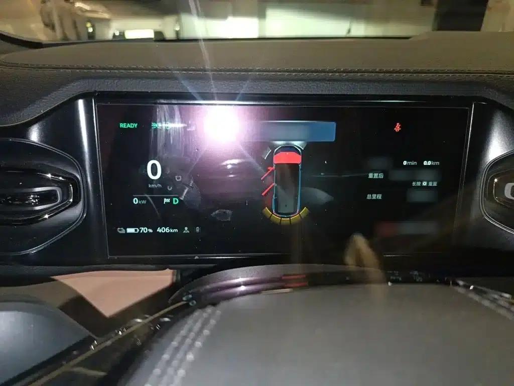 NIO ES8 2020 Model 580KM Seven-Seater — миниатюра 4