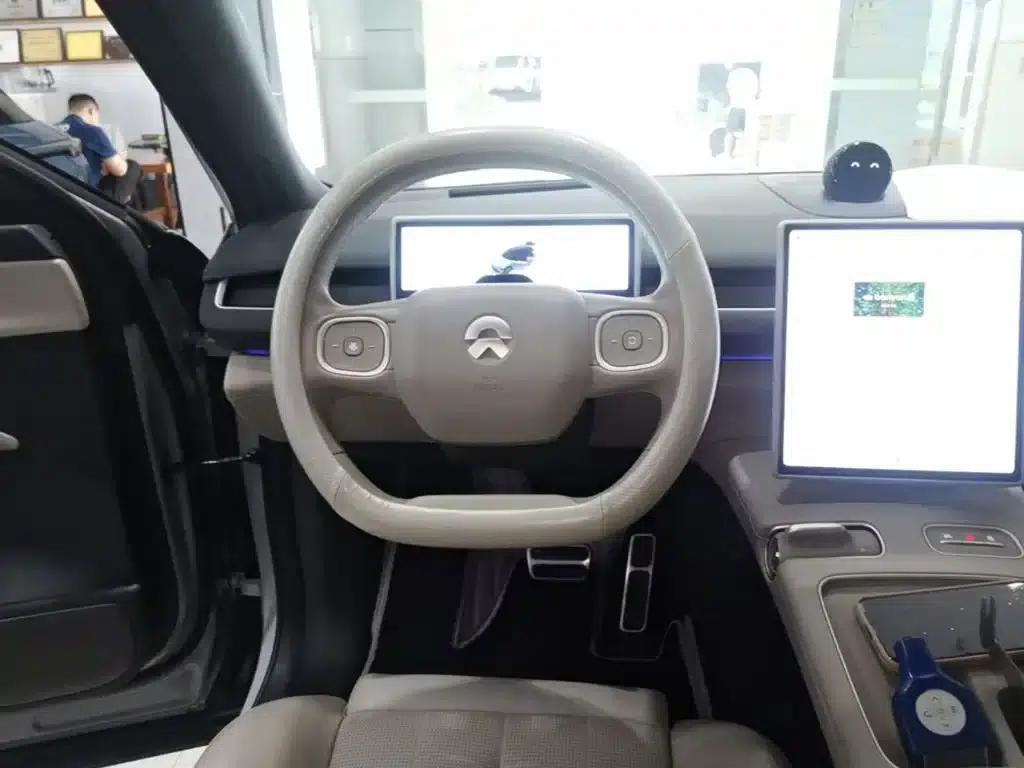 NIO ES8 2023 Model 100kWh — миниатюра 11