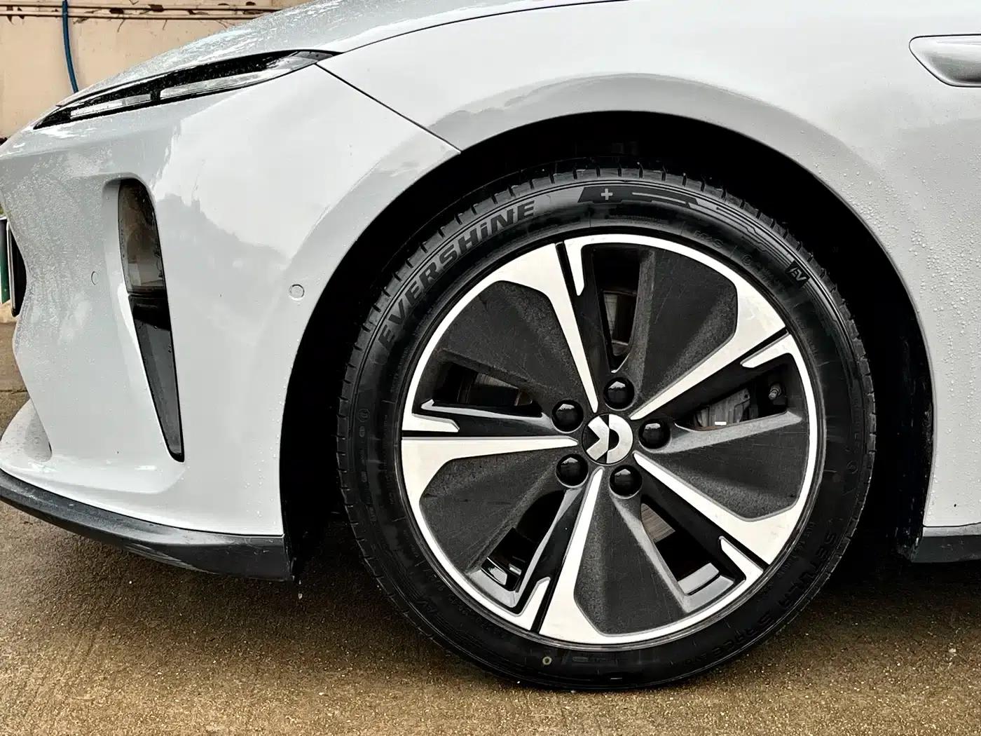 NIO ET5T 2024 Model 75kWh Touring — миниатюра 3