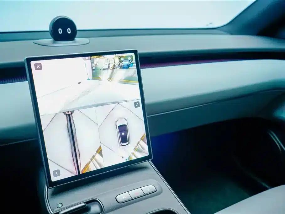 NIO ET5T 2024 Model 75kWh Touring — миниатюра 17