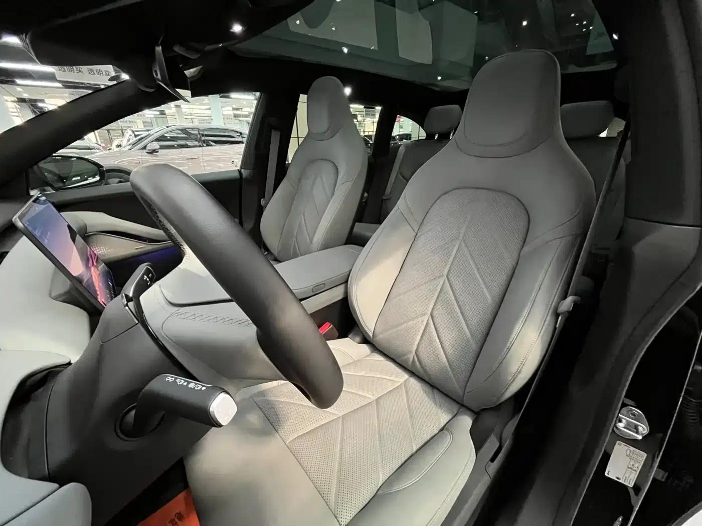 NIO ET5T 2025 75kWh Touring — миниатюра 15